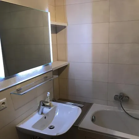 Apartment Am
